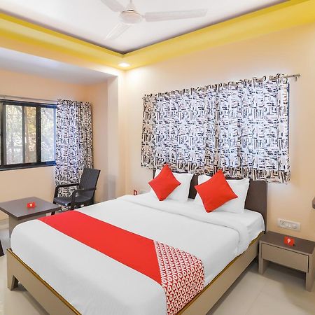 Oyo 13150 Mangal Residency Hotel Lonavala Buitenkant foto