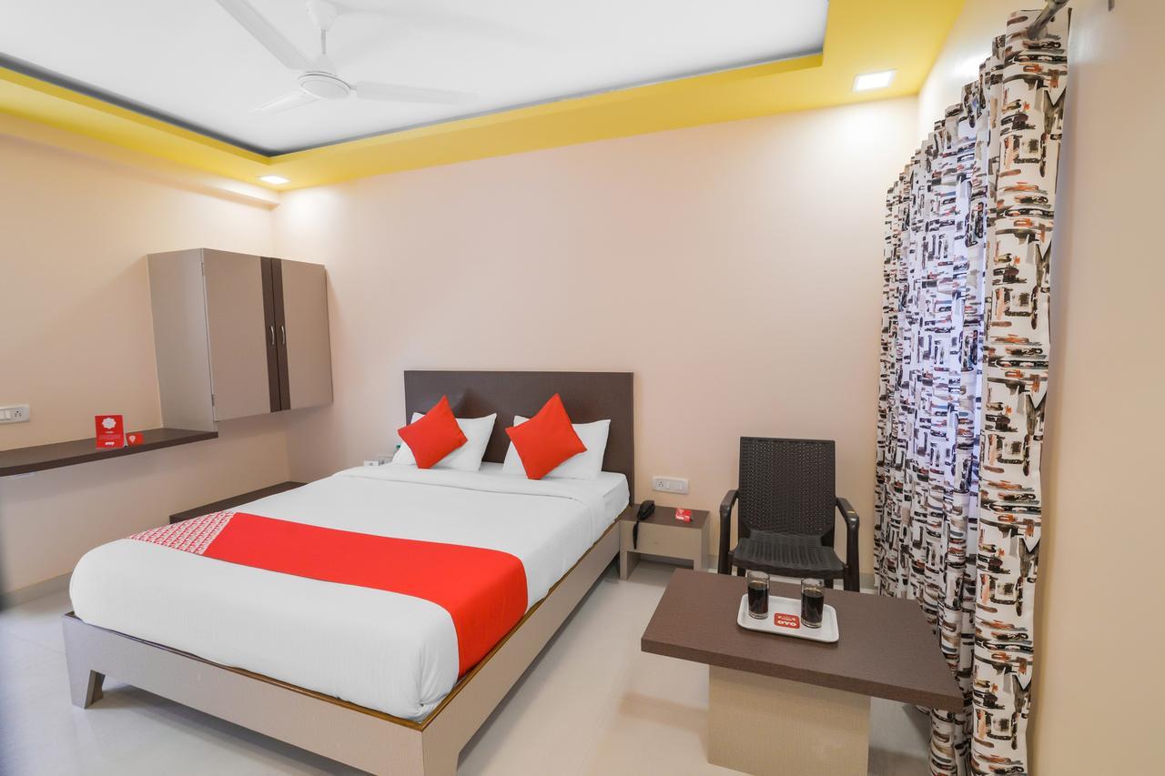 Oyo 13150 Mangal Residency Hotel Lonavala Buitenkant foto